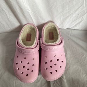 Light Pink Crocs with fuzz